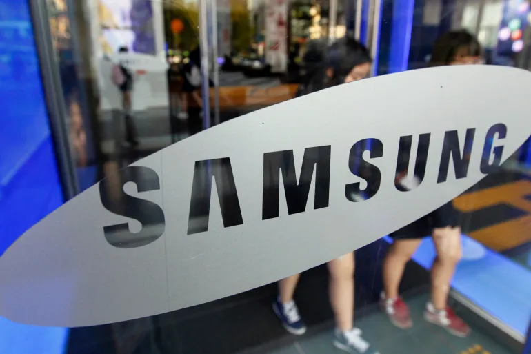 Samsung to reduce chip production as profits hit 14-year low